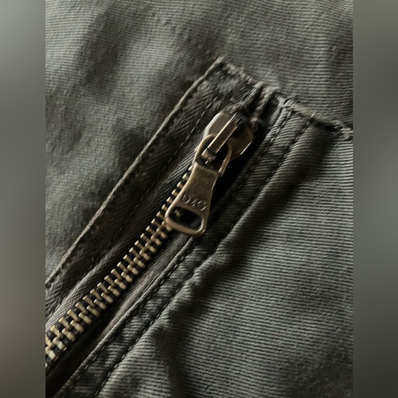 2004 Dolce Gabbana Cargo Pants - Picture 5 of 9